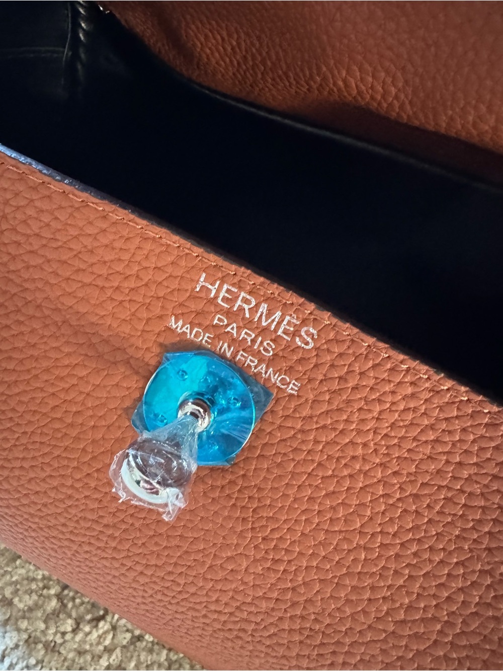 Classic Top-Handle Women’s Bag in Cognac Brown - Picture 8 of 8